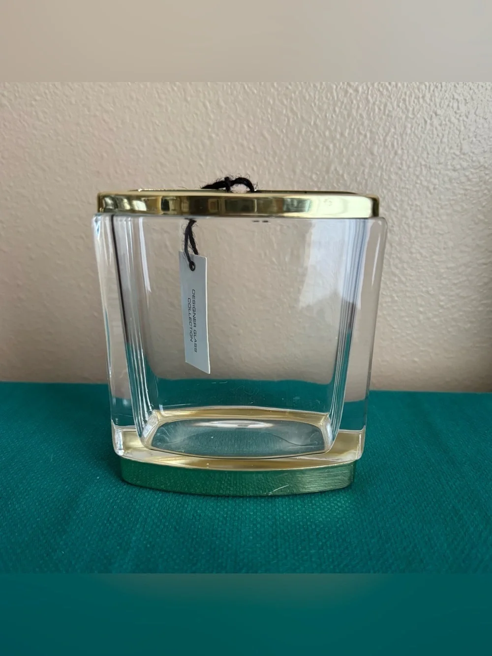 Halston Home gold tone toothbrush holder with tags